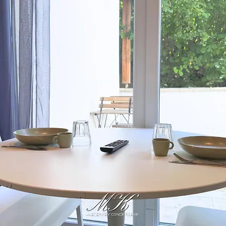 L'echappee Avec Terrasse, Apartman